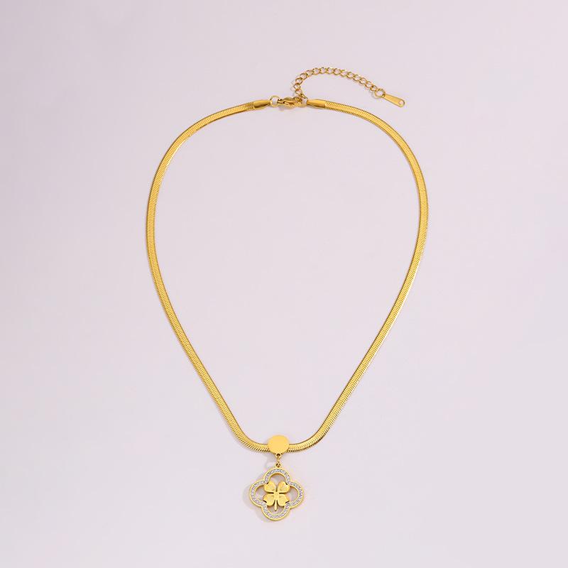 Stylish Four-Leaf Clover Necklace for Women - Durable Titanium Steel with High-End Chain, Non-Fading Design