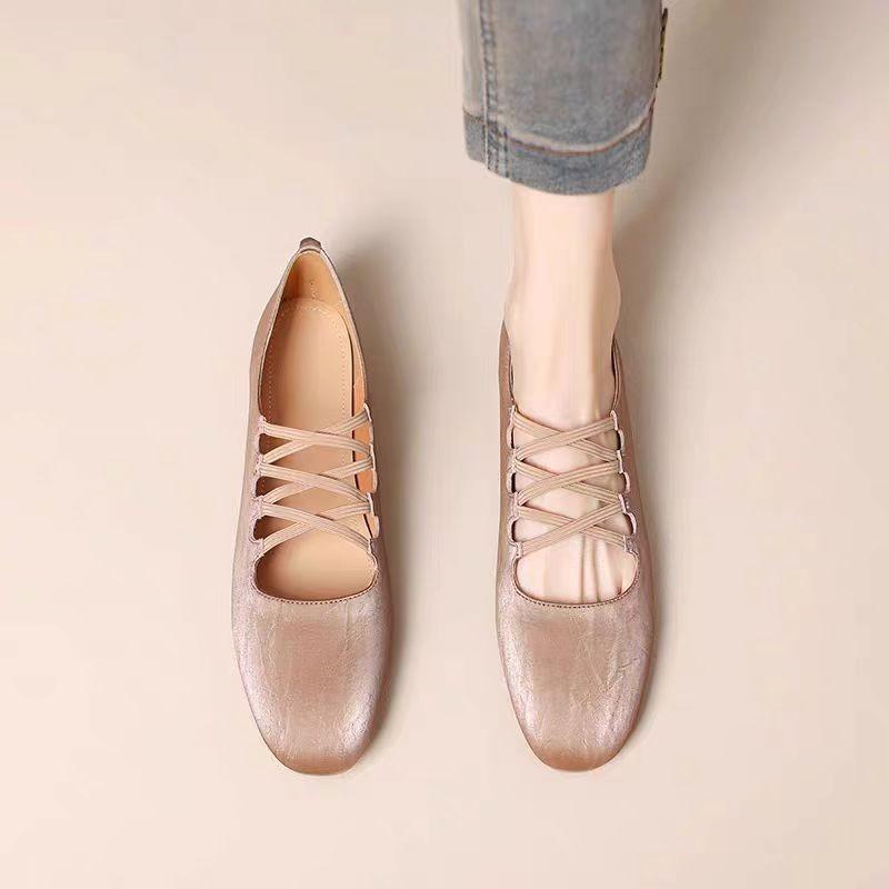 Soft-soled French retro Mary Jane shoes women's 2025 spring and autumn new cross-strapped single shoes versatile flat shoes grandma shoes