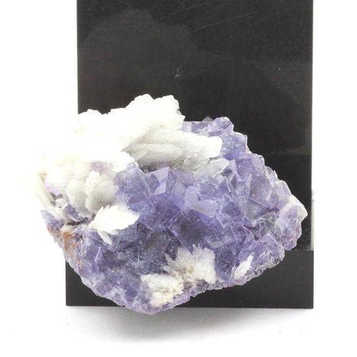 Pierres et Minéraux. Fluorite + Baryte. 257.35 ct. Saint-Péray, Ardèche, France.