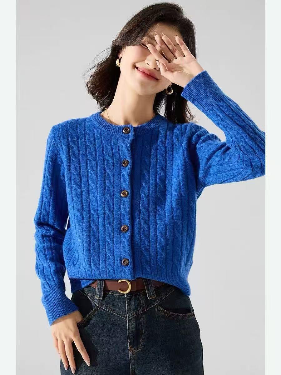 

Korean Style Cable Knit Single-Breasted Round Neck Long-Sleeve Women s Cardigan One Size