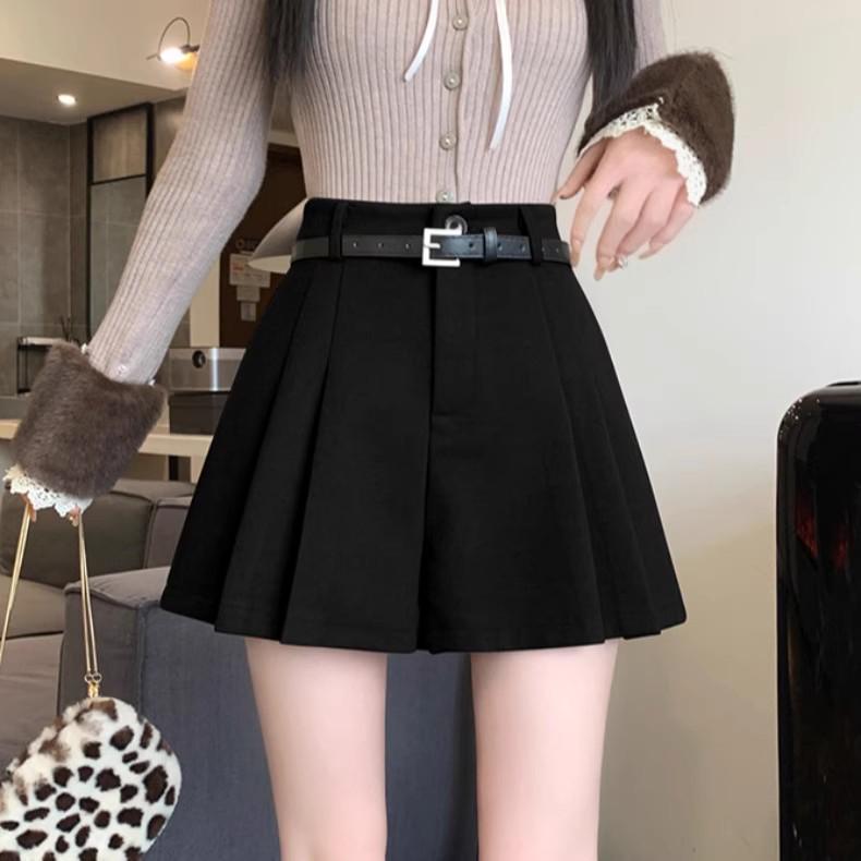 Women's Coffee Wool A-line Pleated High Waist Skirt Shorts for Autumn/Winter 2025