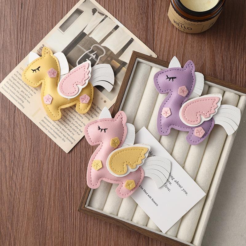 Miniso Cartoon Unicorn Pegasus Faux Leather Keychain/colorful Car Key Charm Cute Style Bag Accessory Gift