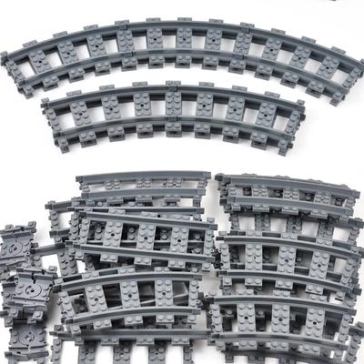Přímé vlakové koleje Zakřivené doplňky Autobloky Stavebnice DIY 10-100 ks Dětské hračky Dárky Moc cihly Městská vypínačka Železniční přejezd