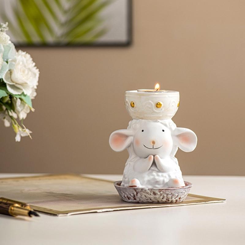 Handcrafted Cartoon Sheep Candle Holder Resins Lamb Tealight Stand Holiday Centerpieces Candlestick For Mantels Decors