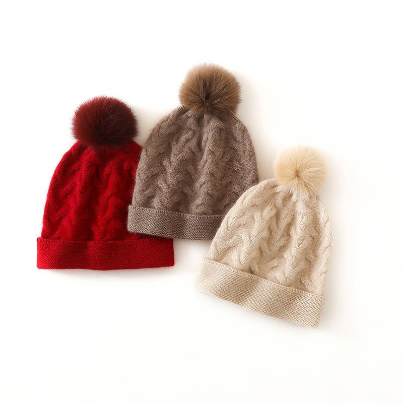 Cashmere Autumn and Winter New Style Women's High End Solid Color Cable Fur Ball Thickened Warm Fashion Knitted Casual Hat