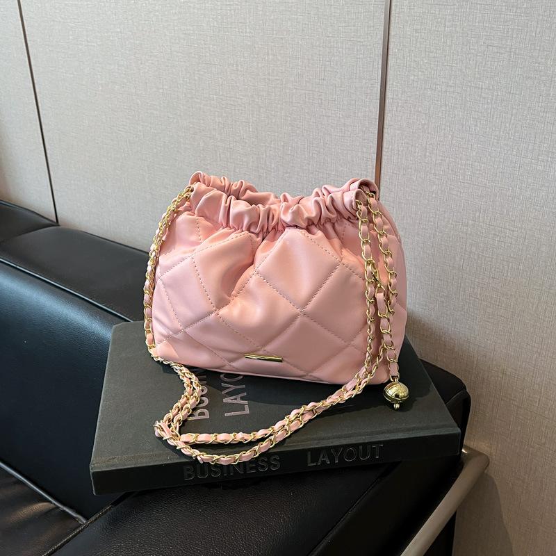 Summer rhombus embroidery thread small bag women's 2025 new foreign style versatile chain messenger bag fashionable super fire bucket bag