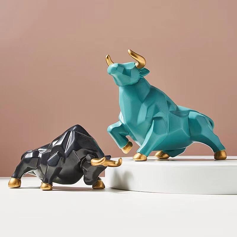 Creative Nordic Resin Animal Sculpture Abstract Simulation Ox Sculpture Modern Home Decoration Portico Desktop Accessories Gift