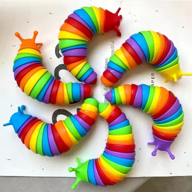 1pcs Random Colorful Slug Caterpillar Stress Relief Toy Strange Slug Puzzle Simulation Decompression Toy