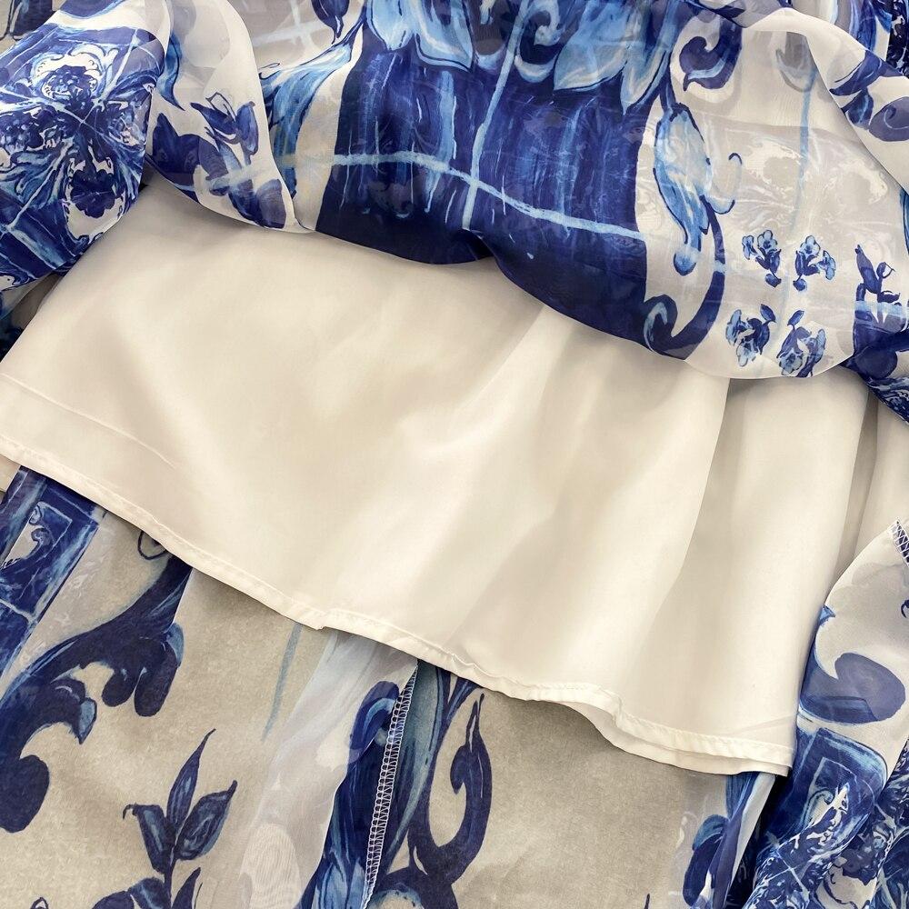 Retro Palace Wind Round Collar Bell Sleeve Loose Blue and White Porcelain Printed  Dress Elegant Temperament Large Skirt