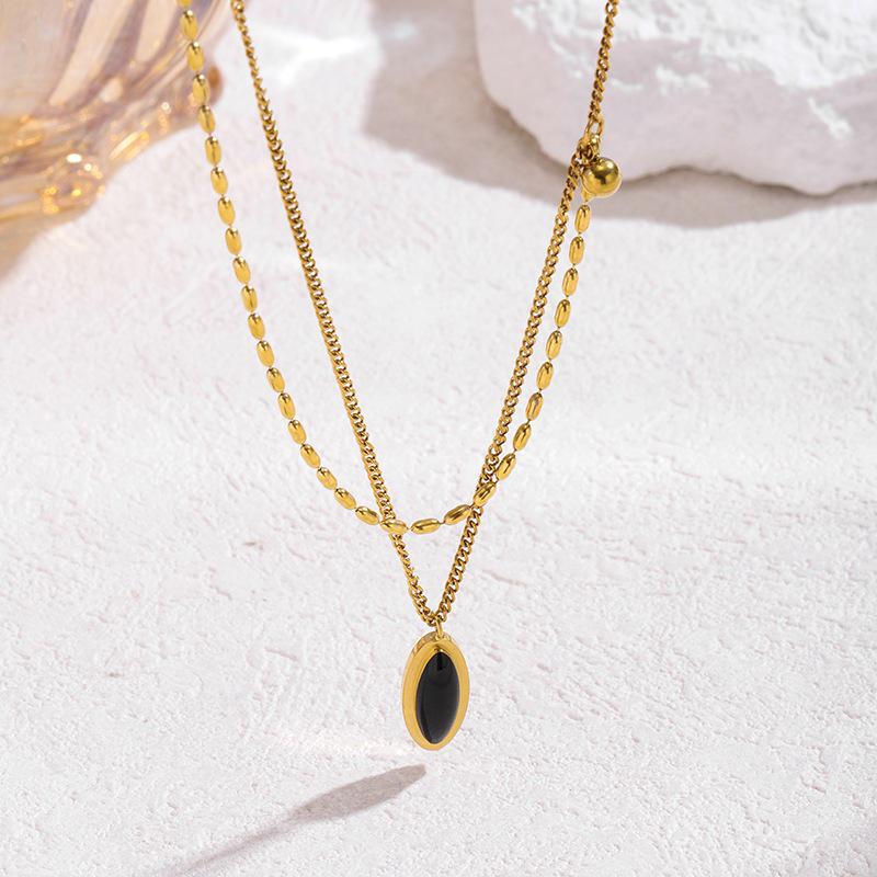 18K Gold-Plated Oval Black Clavicle Chain Necklace - European/American Retro Jewelry