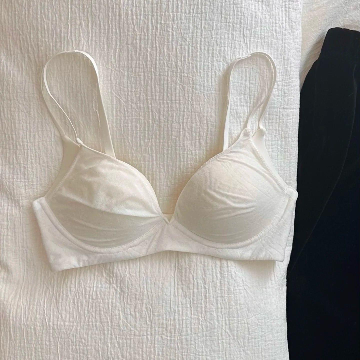 

Бесшовный женский пуш-ап бюстгальтер без косточек, дышащий, с контролем боковой груди, против отвисания, с эффектом лифтинга, для маленькой груди 38/85 белый