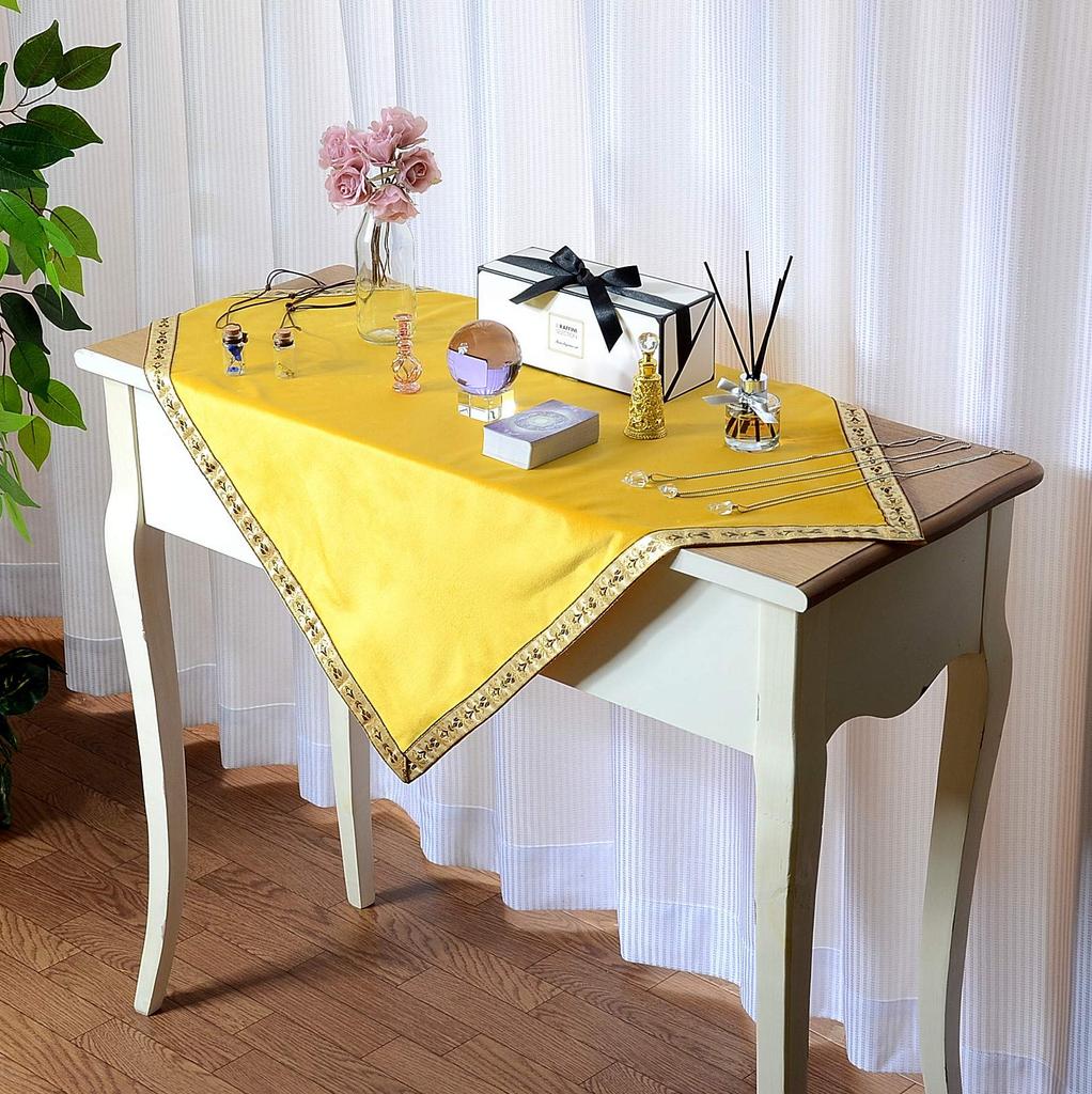 Kuai Tarot Pastel Set of with Velvet for Tarot and Readings with Gold Set of with Large and Small Cloths, Colors, 68x68cm, 2, Pouch, Thick, Cards,