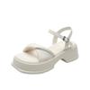 Sandali da donna estivi con plateau a zeppa fibbia a una fascia scarpe romane bianche con gonna suola morbida calzature da esterno scarpe da spiaggia a suola piatta