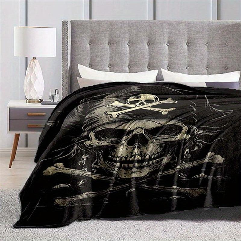 Pirate Skull Pattern Pattern Flannel Blanket Warm And Comfortable Blanket Gifts For Family And Friends Skin Friendly And Soft Sl