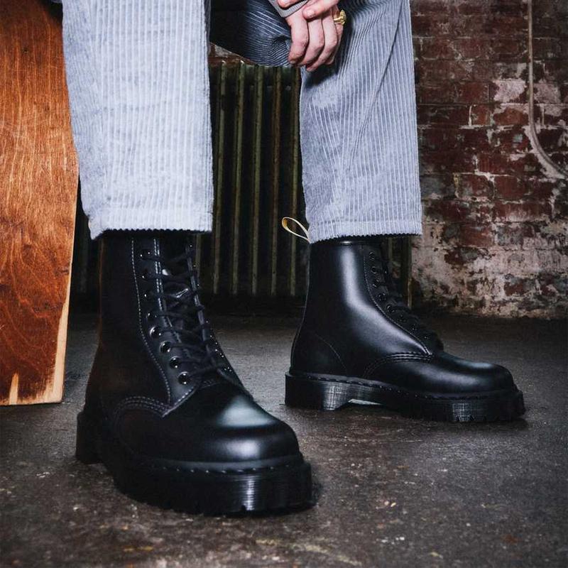 Dr. Martens Vegan 1460 Bex Mono Boots Black Felix Rub Off Unisex Sneakers 27032001