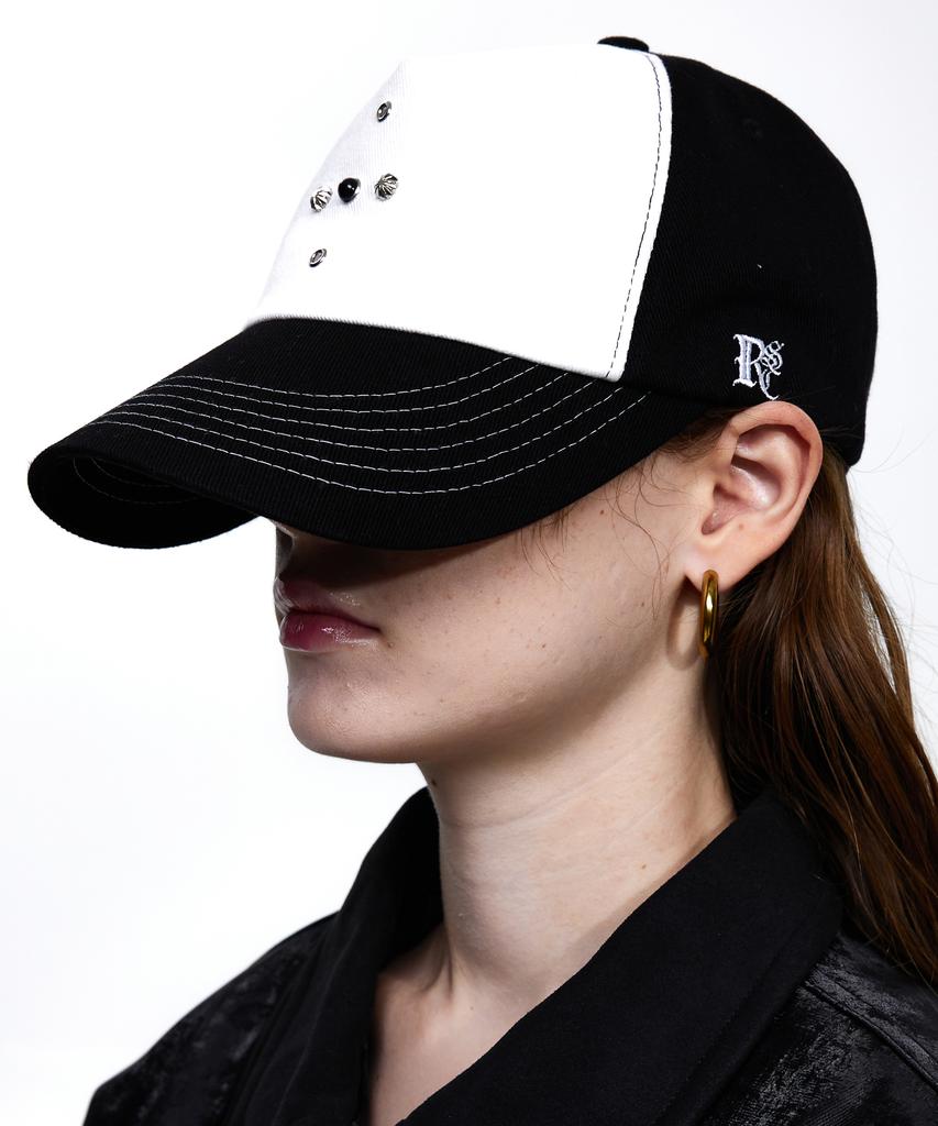 Aleseueseussi Western Rivet Ball Cap - White/Black