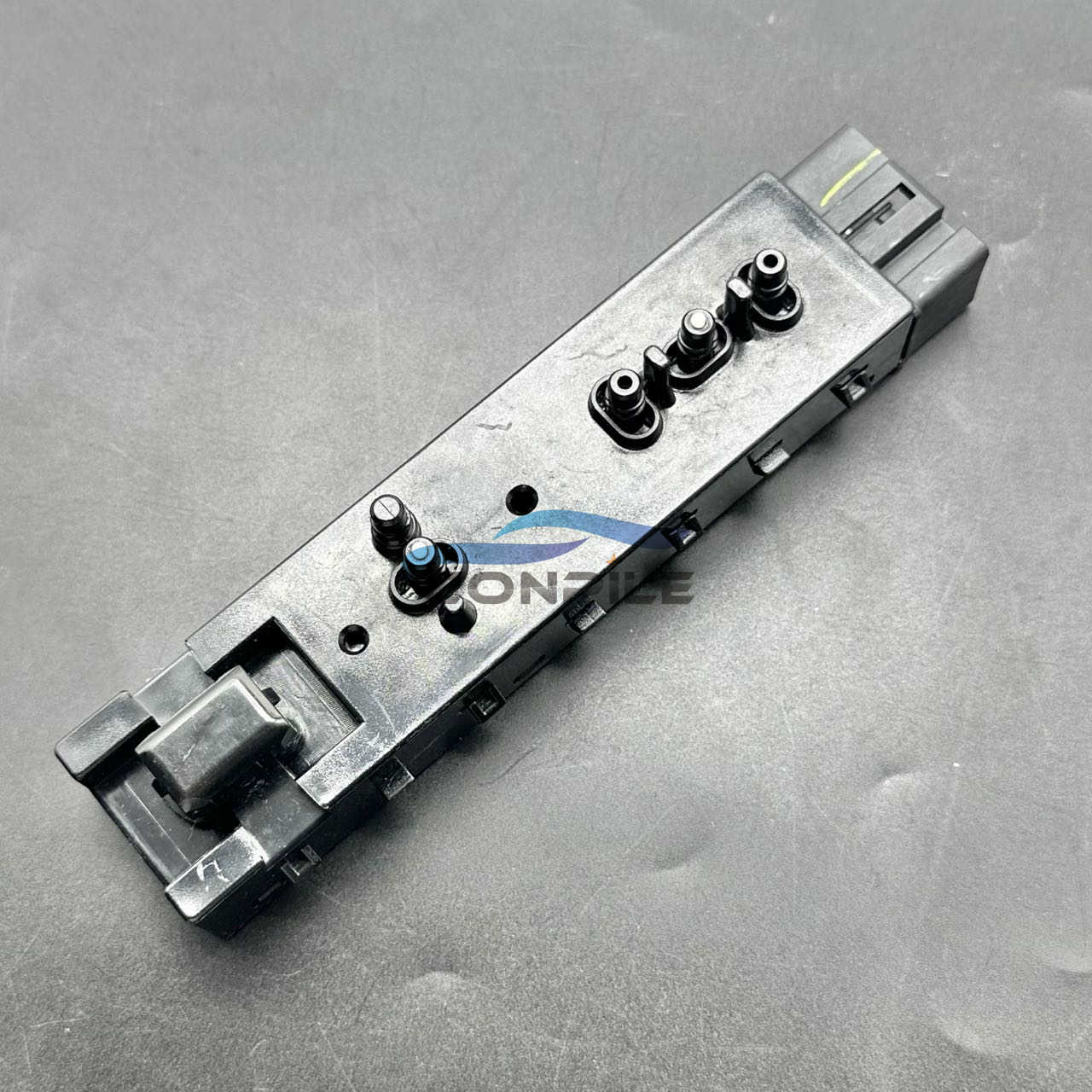 

1pc for 2013 to 18 Ford KUGA electric seat switch controller button adjuster module front left