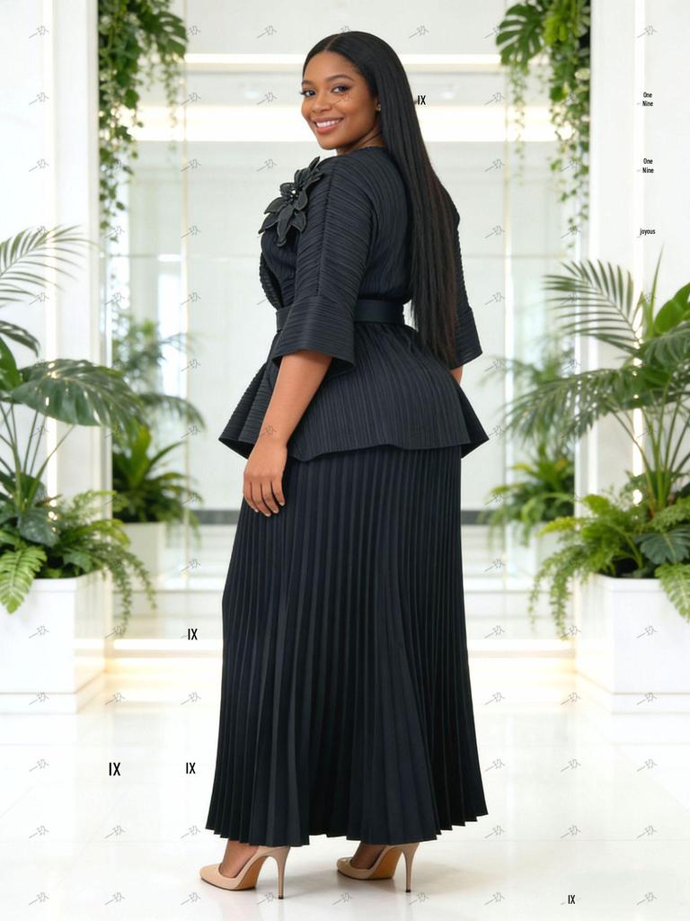 Miyaki Elegant Plus Size Embroidered Lace Two-Piece Set - Pleated Casual Women's Clothing