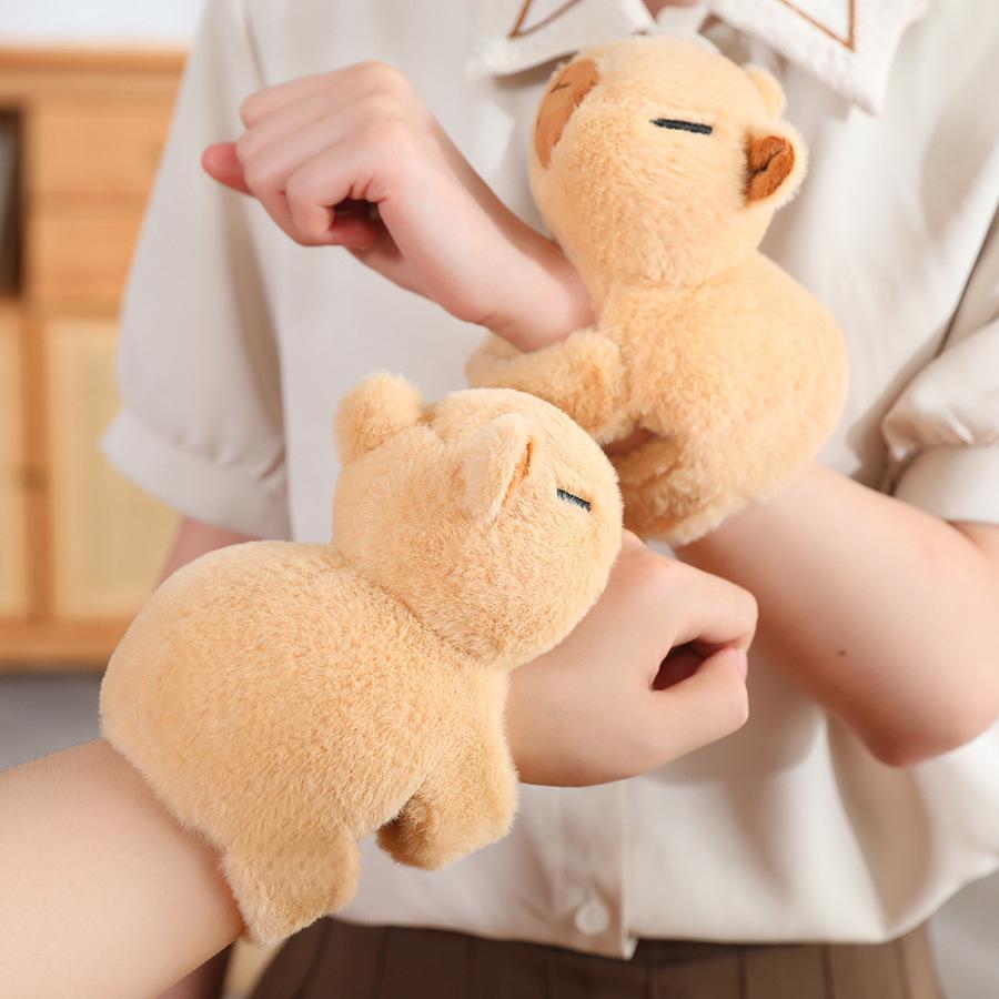 Süßer Capybara Sexring-Puppe, Plüschtier-Puppe, kleines Capybara-Armband, Klatschkreise, Kinder-Kuscheltuchpuppen
