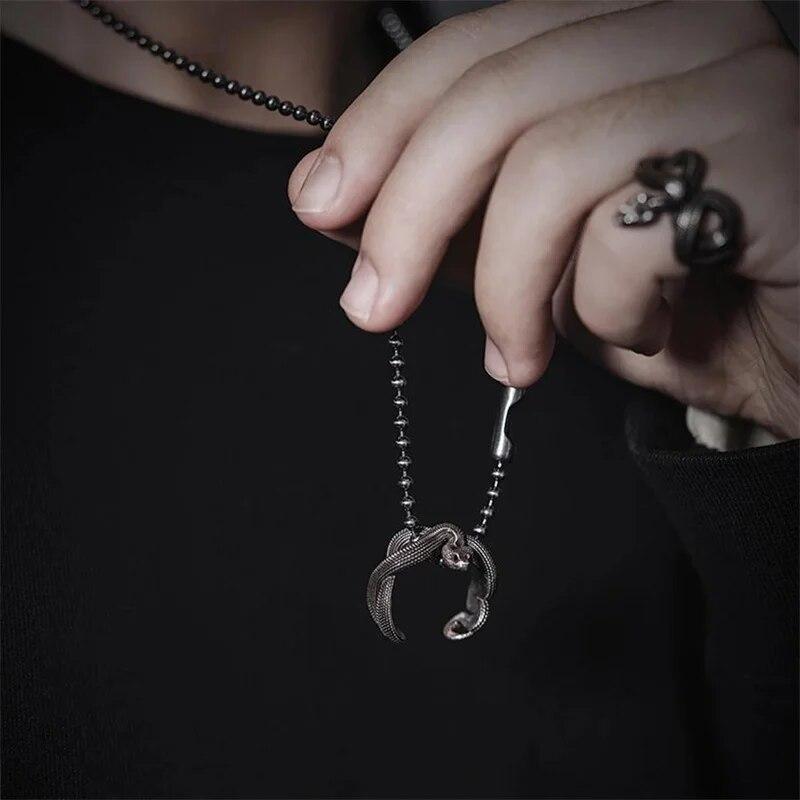 Domineering Vintage Silver Color Snake Ring For Man Snake Handmade Men's Ring National Tide Necklace Pendant Jewelry Accessories