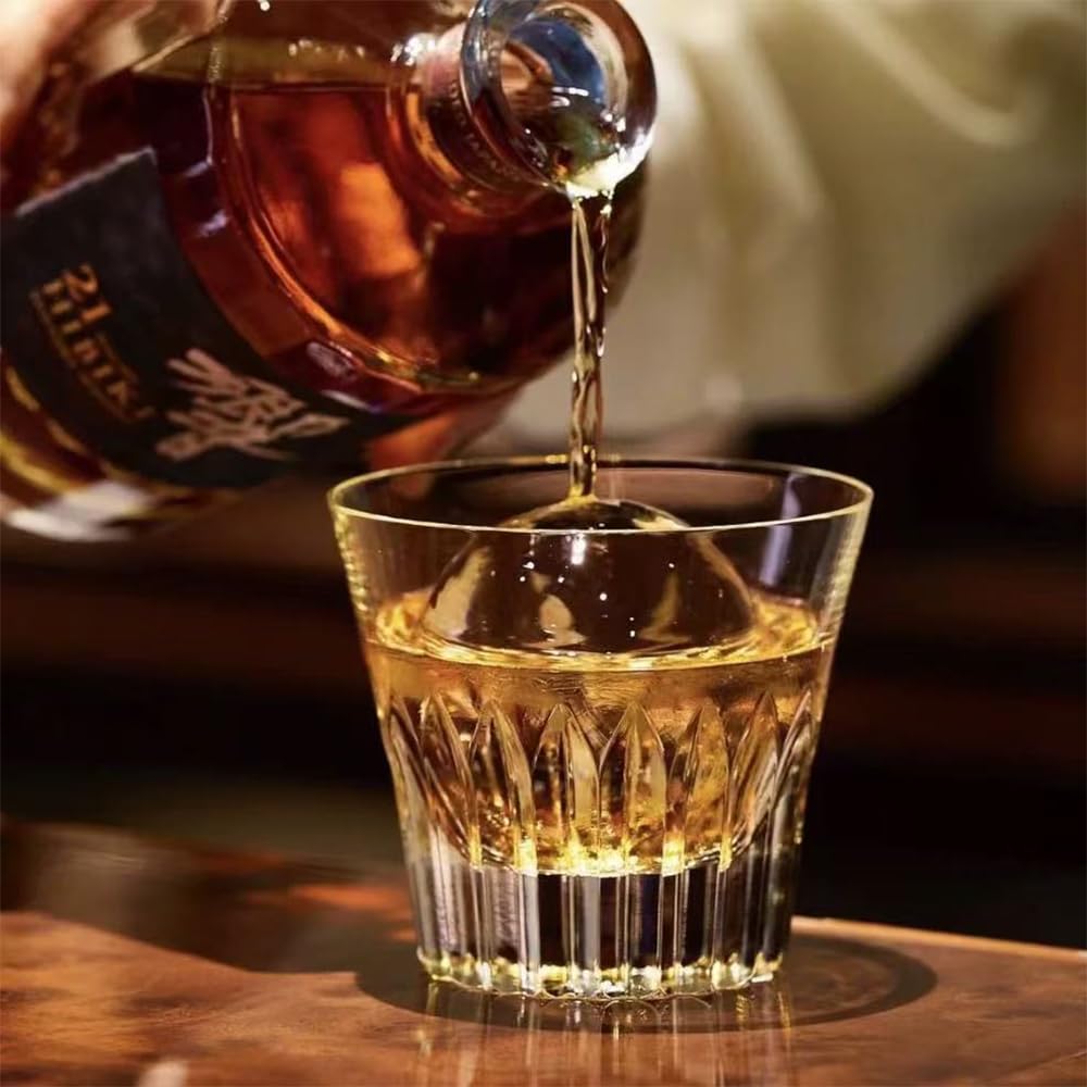 MGOXO Whiskey Set of Crystal Cut Handcrafted by in a Paulownia Wood Suitable for Cold Plum and Other Alcoholic A perfect gift for and other special