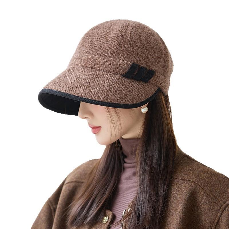Fleece Equestrian Hat Autumn and Winter New Casual Windproof Hat Women's Korean Version British Retro Newspaper Boy's Hat