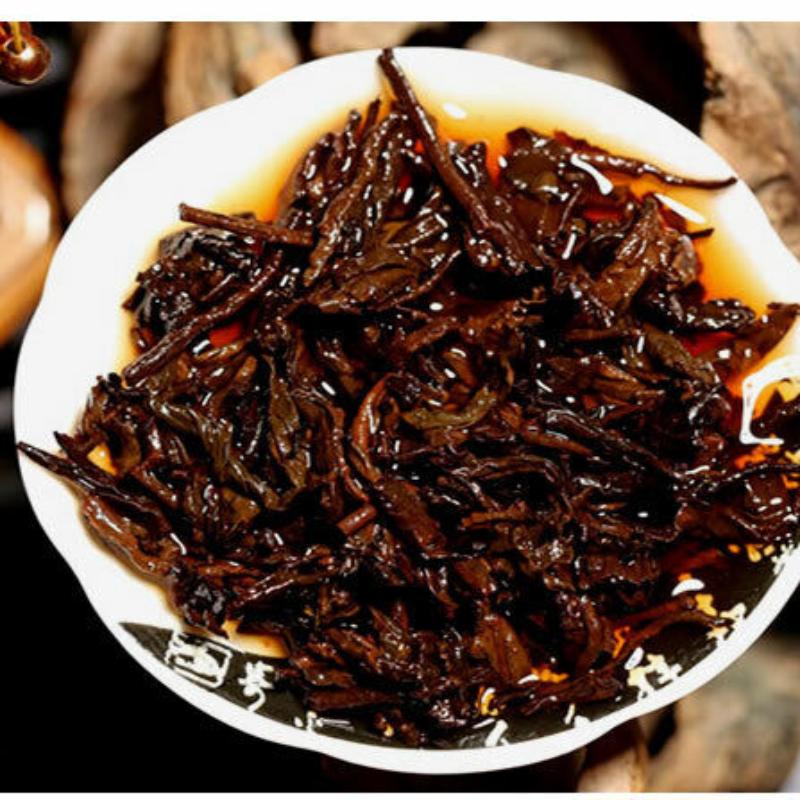 Menghai Heaven Earth Bulang Ageed Rhythm Pu-erh Tea Cake 2015 357g Zralý čaj Puer