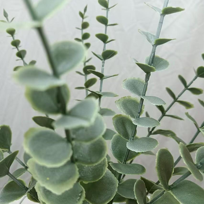 Goldene Eukalyptus-Kunstblätter für Weihnachten, Hochzeiten und Heimdekoration