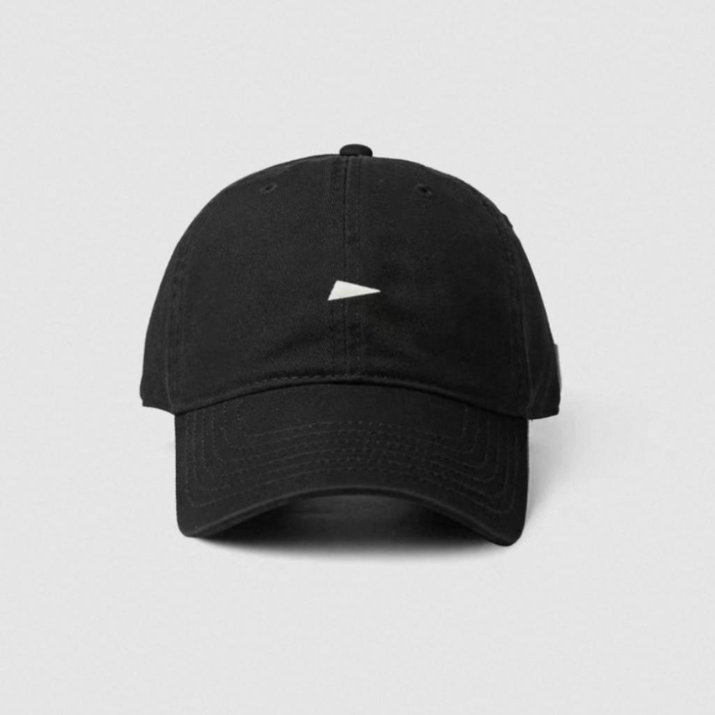 A New Embroidered Upside Down Triangle Baseball Cap for Women  and A Wider and Larger Outdoor Sunshade Baseball Cap for Men In Spring and Summer