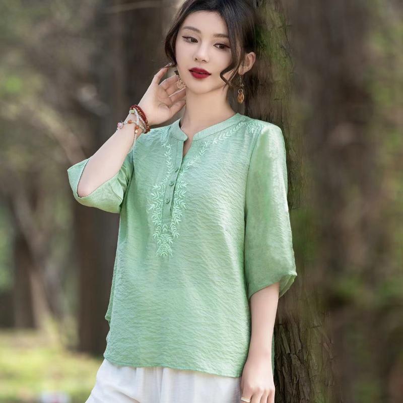 

Summer Blouse T-shirt Short-sleeved Middle-aged Mother Wear Loose Plus Size Casual Bottoming Shirt Women XXXXXL зелений