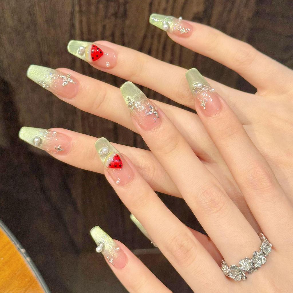 Yihe Original Ice Watermelon Zircon-Inlaid Gradient Blush Nails