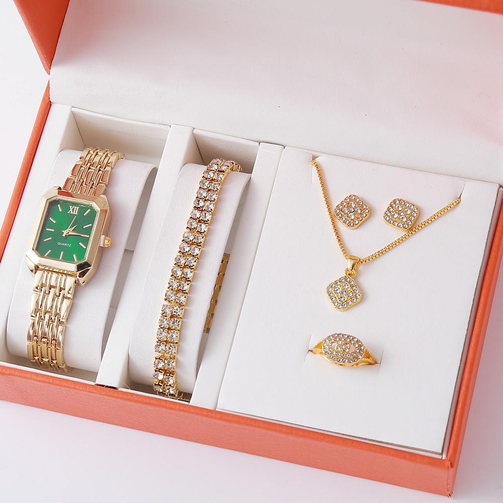 Minimalist and Niche Big Brand Fashionable Women's Watch Jewelry Set Quartz Gold Bracelet Watch