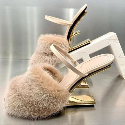 Tacchi Alti Sexy Donna Pantofole di Pelliccia 2024 Inverno Calde Ciabatte Peluche Moda Lusso Sandali Open Toe Scarpe a Tacco Alto Mujer Ciabatte Scarpe