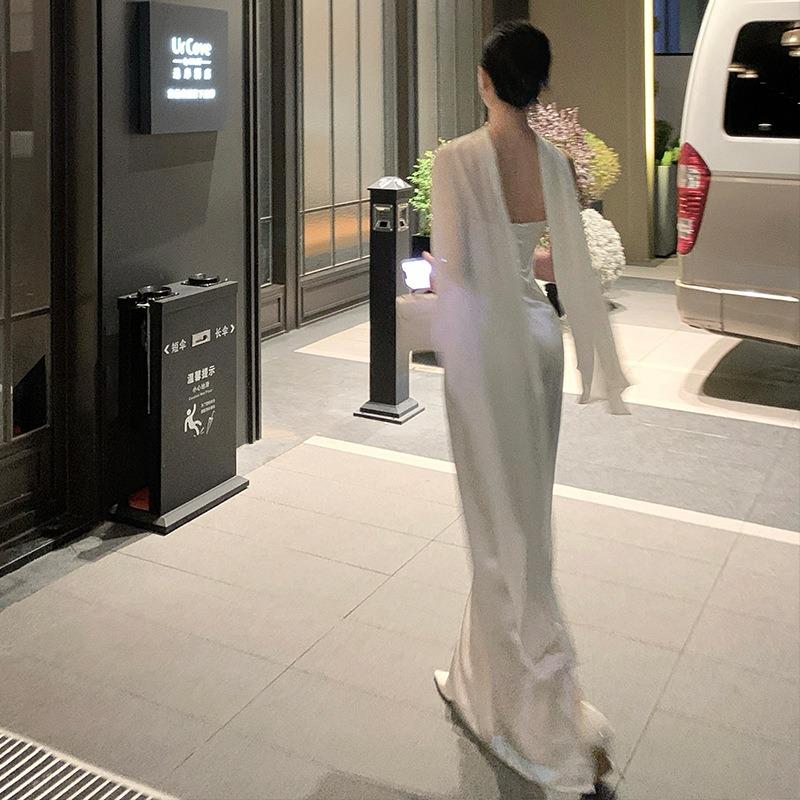 White One-word Shoulder Tube Top Dress Women's Senior Sense Socialite Evening Dress Heavy Industry Sequined Satin Sense Hip Wrap Dress