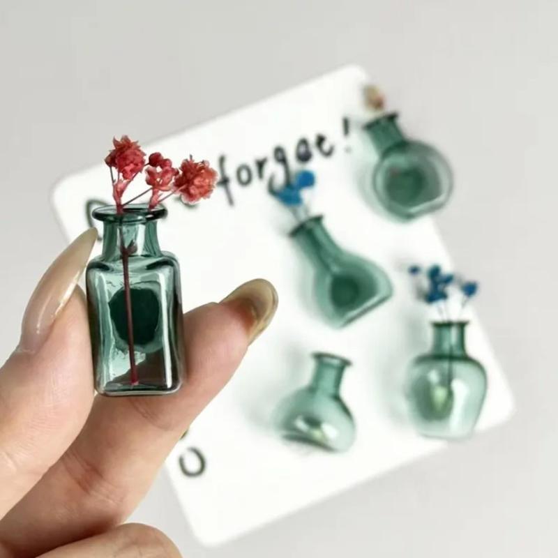 Mini Glass Vase Fridge Magnet Set Strong Magnetic Adhesion Secure Grip For Kitchen Decor Holding Tiny Plants Flowers