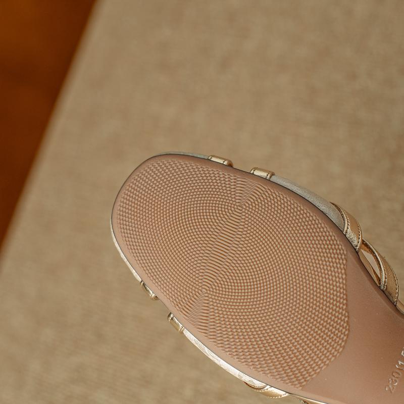 Fashion Women's New Spring/Summer Round Head Genuine Leather Leather Bag with Colored Mid Heel and Large Elastic Headed Muller Sandals