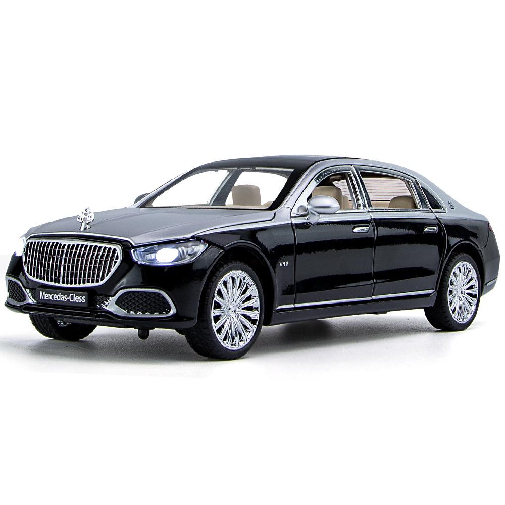 1:24 Maybach S680 Alloy Car Model with Lights - Home Decoration Toy Car