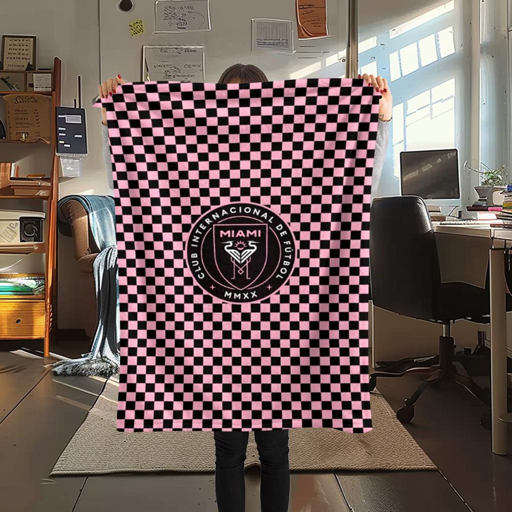 1Pc InterMiami Nacional Print Flannel Blanket High Quality Warm Comfortable Cover for All Seasons Perfect for Gifts Home Decor