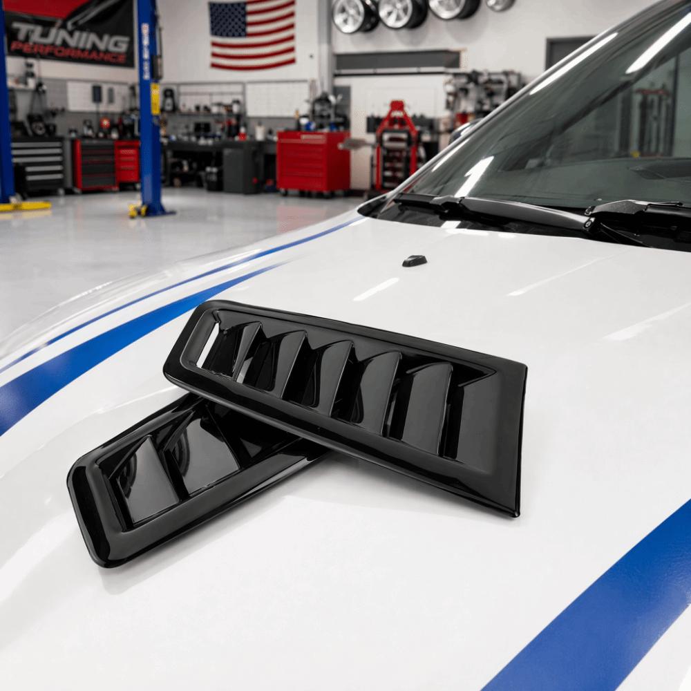 2PCS Universal Mount Engine Cover Air Intake Mesh for Focus RS MK2 Style Engine Hood Modification