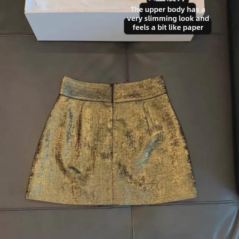 Podzim 2024 Sukně áčkového střihu se zlatým leskem s vysokým pasem