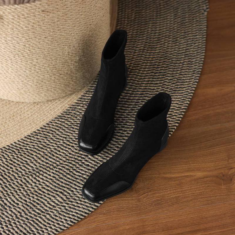 

Новые женские ботинки Мартин большого размера с квадратным носком, однотонные, эластичная замша, на низком каблуке, женские ботинки, осень и зима, на квадратном каблуке, средней высоты, женские 39