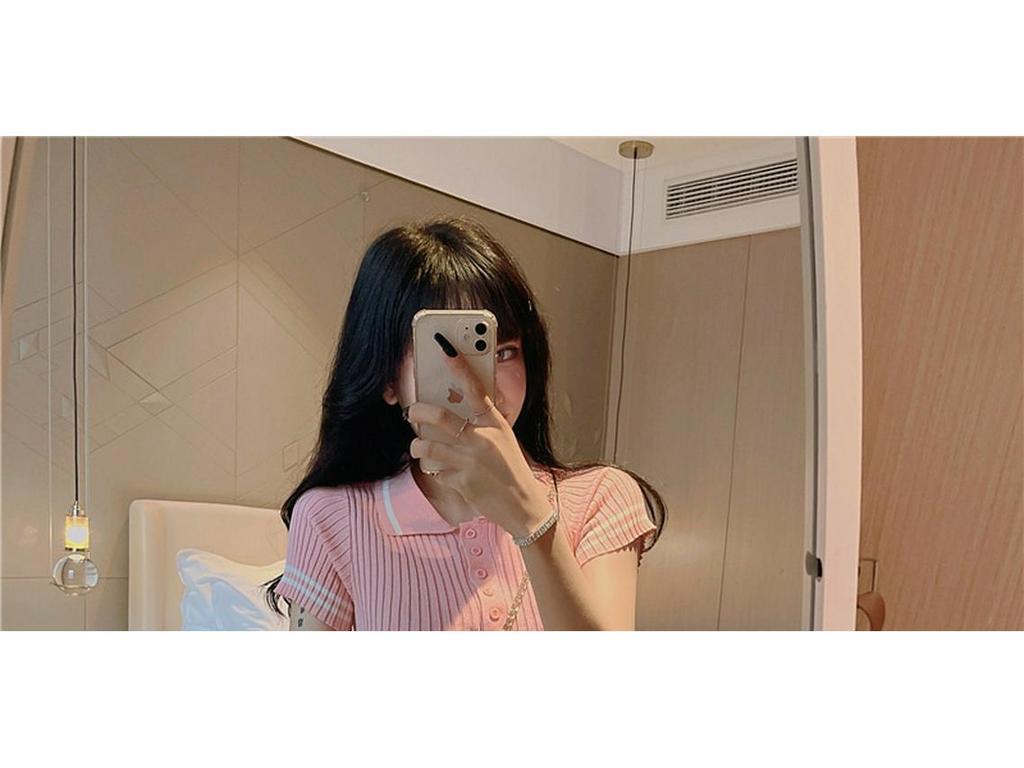 Sweet Summer Polo Collar Knit Dress: Slimming Short Sleeve Hip-Hugging Style