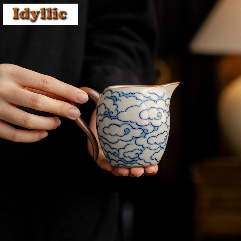 200ml Ru Kiln Rice Yellow Auspicious Cloud Tea Pitcher Tea Divider Cha Hai Dispenser Justice Cup Puer Fair Mug Teaware Supplies