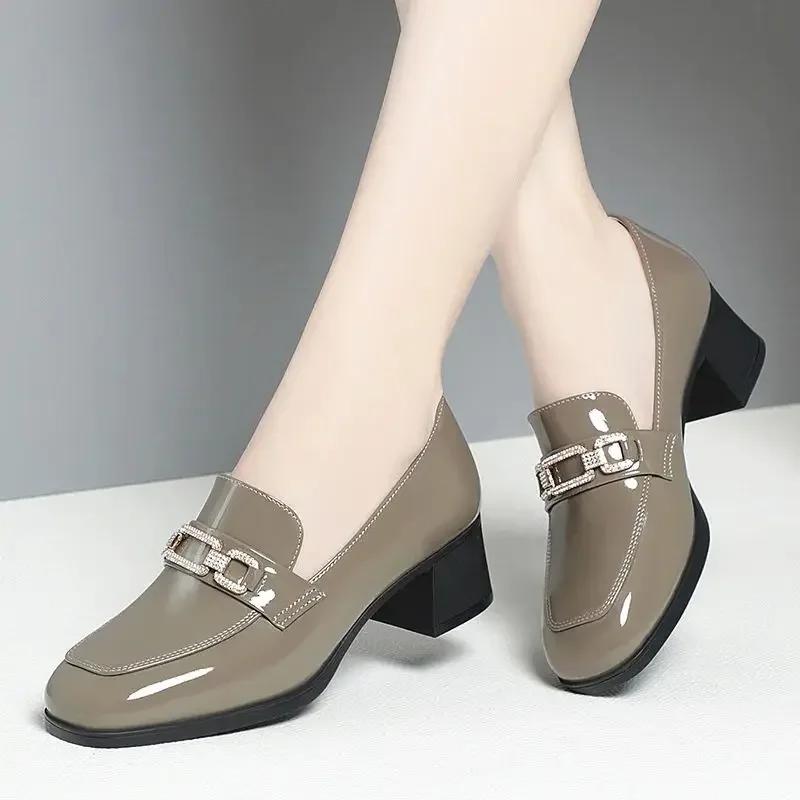 Fashion Women's Chunky Heel Shoes Spring Autumn New Square Toe Patent Leather Soft Sole High Heels Loafers Fashion Ladies Single Shoes