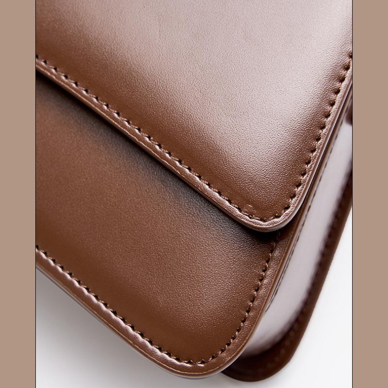 Versatile Single Shoulder Messenger Bag Cowhide High-quality Niche Baguette Bag High-end Underarm Bag Women's Bag