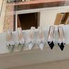 Spitze Zehenpartie Tasche Kopf Halbschuhe Damen Oberbekleidung Sommer 2025 neues Temperament Mode Strass Schmetterling dicker hoher Absatz coole Hausschuhe Damen