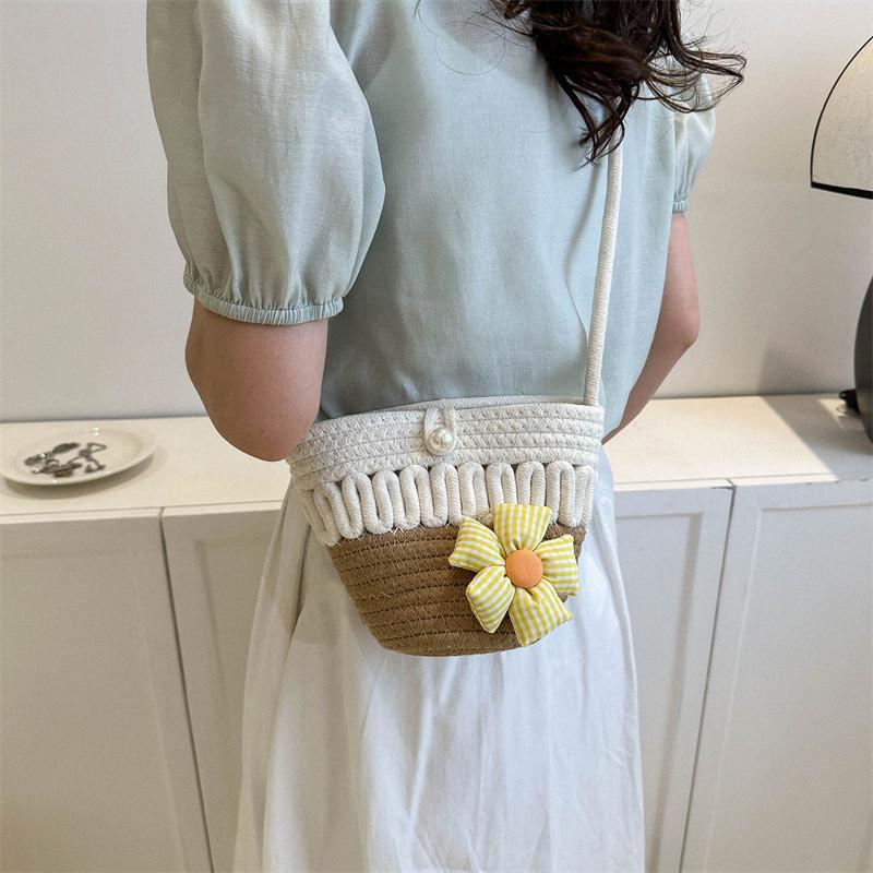 Trendy Fashionable Bucket Bag For Women With Chic Woven Fabric And Soft Structure