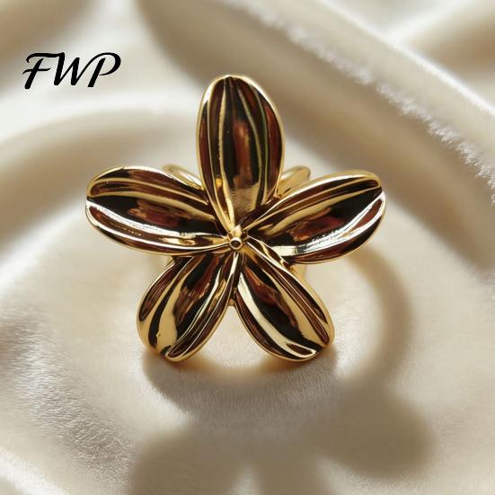 Fashion Scarf Slide Rings for Women, Metal Flower Ring Buckle And Slides, Shirt Jewelry Scarves Tightener Ties Clip Silk Scarf, Shawl, Blouse,