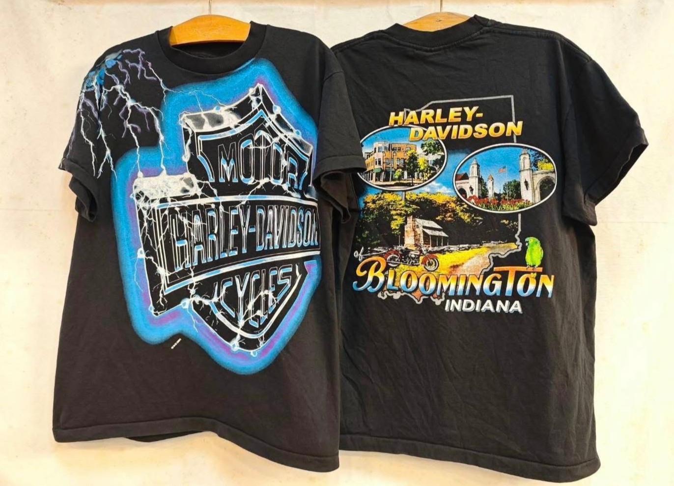 Harley Davidson AOP Bloomington IN Vintage 90s Motorcycle Size L T-Shirt REPRINT Unisex T-Shirt S