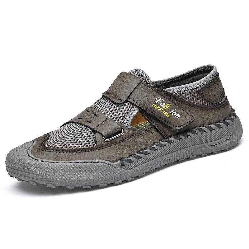 

Men s shoes sandals summer 2025 new breathable non-slip soft-soled mesh shoes youth outdoor sports men s casual shoes 46 сірий колір